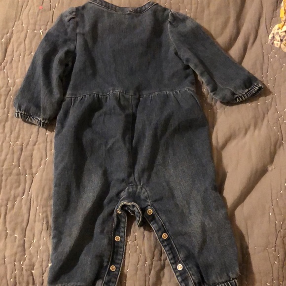 Baby gap girls long sleeve denim romper - Picture 6 of 6